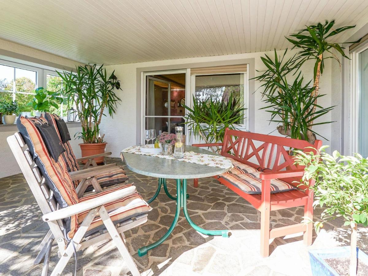 Nice Flat With Sauna Covered Terrace Garden And Tree House For Children Zandt Екстер'єр фото